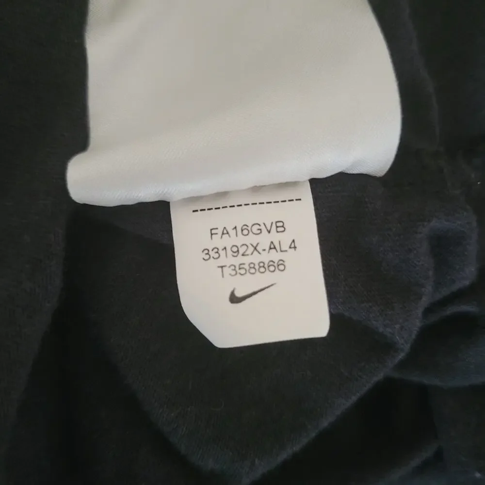 Nike here university